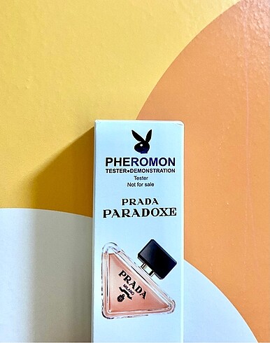 PRADA PARADOXE