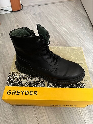 42 Beden Sıfır Orijinal Greyder Erkek Bot