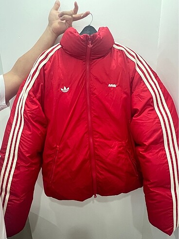 Adidas Avavav koleksiyon ürünü