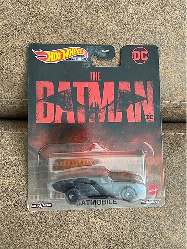 Hotwheels premium batmobile