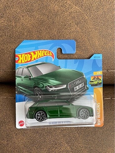 Hotwheels audi rs6 avant niche model