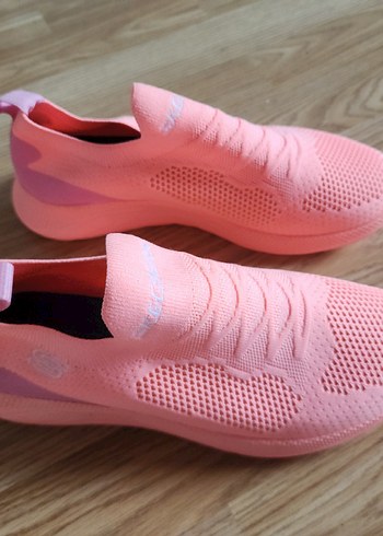 Skechers 40 Numara Pembe Bağcıklı Kadın Spor Ayakkabı
