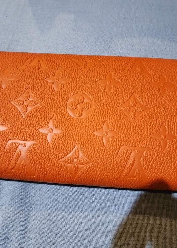 Turuncu cüzdan - Görsel 3