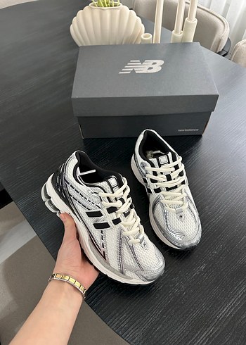 New Balance 1906 Metalic Black Silver - Görsel 2
