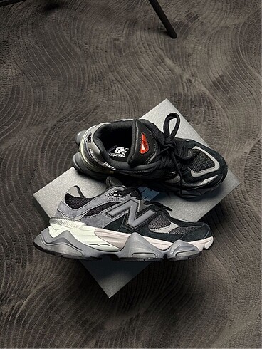 37 Beden * New Balance 9060 Black Castlerock Grey