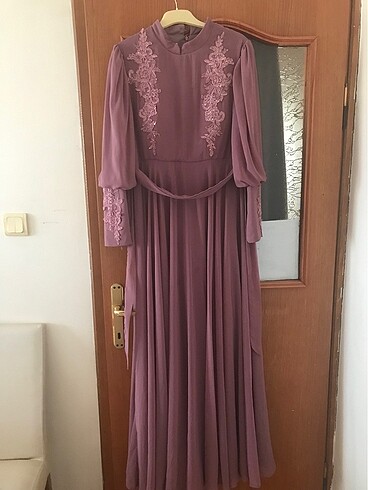Tesettür abiye uzun elbise