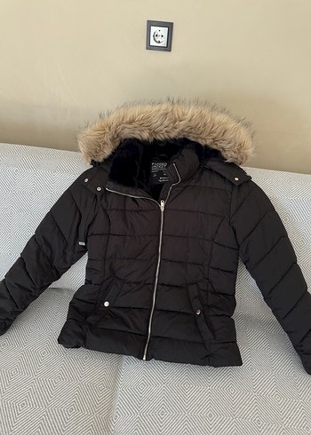 Kürklü Siyah Kadın Kışlık Mont Stradivarius - Görsel 3