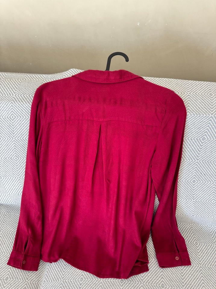 Bordo Düğmeli Kadın  Gömlek - Görsel 3