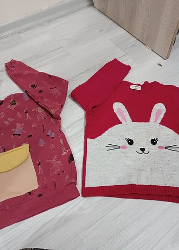 LC Waikiki Renkli Baskılı Kız Sweatshirt