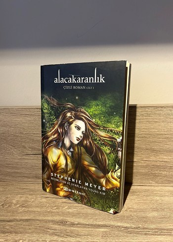 Alacakaranlık Çizgi Roman Cilt 1