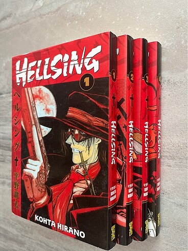 Hellsing Manga 4 Cilt Set 1 2 3 4