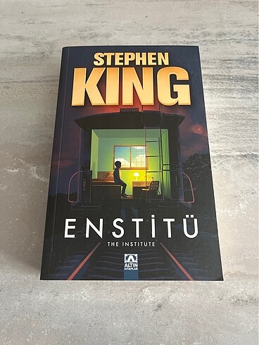 Stephen King Enstitü