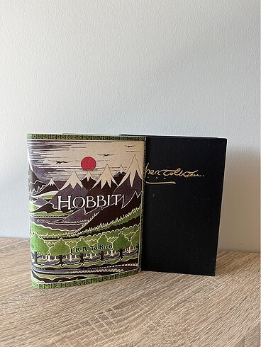 J.R.R. Tolkien Hobbit