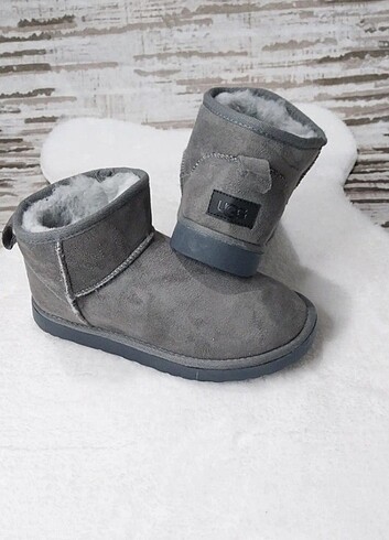 Diğer Ugg Ultramini Vizon 