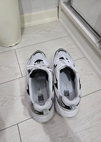 PUMA Morphic Base 46 Numara Sifir sayilir - Görsel 2