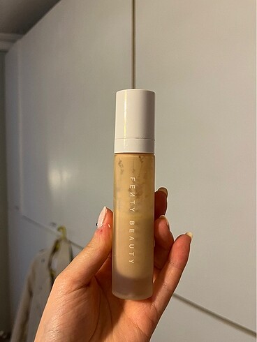 Fenty beauty pro filter 180