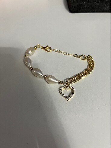 Beden Glency Store İncili Bileklik