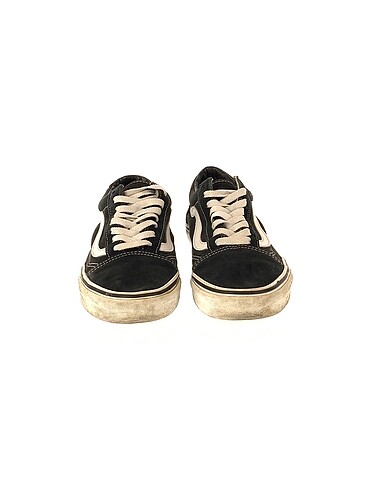 37 Beden Vans Spor Ayakkabı %70 İndirimli.