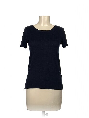 Lacoste T-shirt %70 İndirimli.