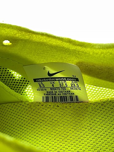 37,5 Beden çeşitli Renk Nike Spor Ayakkabı %70 İndirimli.