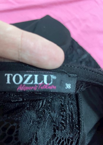 Tozlu marka dantel detaylı elbise - Görsel 7