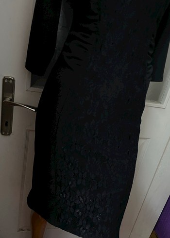 Tozlu marka dantel detaylı elbise - Görsel 5