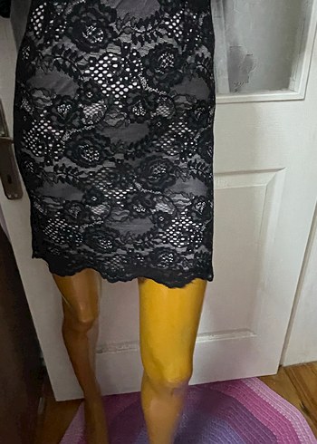 Dantel Detaylı hoş elbise - Görsel 3