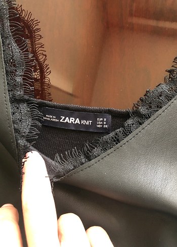 Dantelli Siyah önü seri arkası triko aşklı bluz - Görsel 4