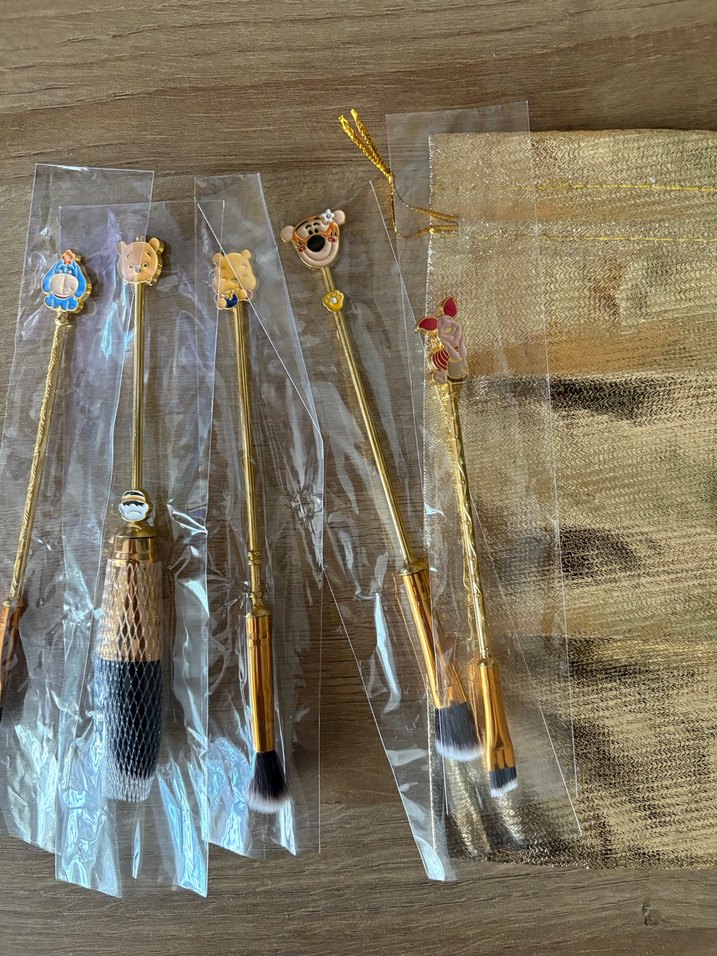 Winnie the pooh makyaj fırçası - Görsel 2