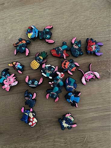  Beden çeşitli Renk Stich crocs süs