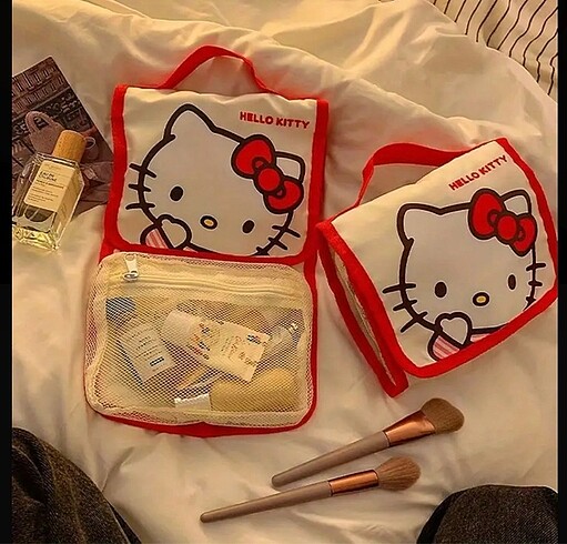 Hello kitty makyaj çantası