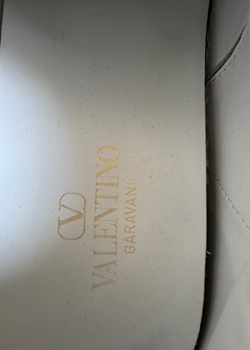 Valentino Valentino Garavani Open Leather Sneakers