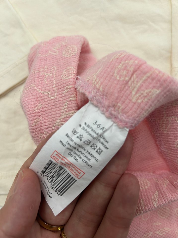 Bebek Kız Uzun Kollu Beyaz Triko Takım - Görsel 3