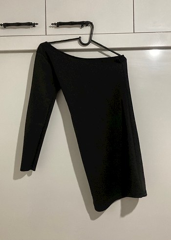 Siyah tek kollu elbise - Görsel 2