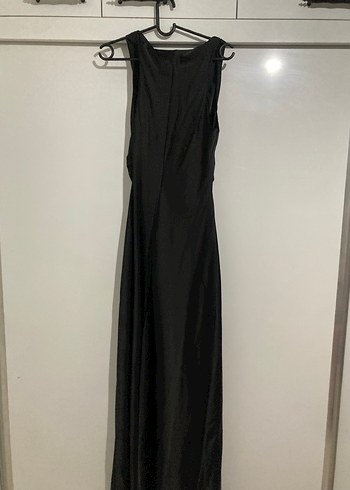 Siyah Saten Drapeli Uzun Elbise - Görsel 3