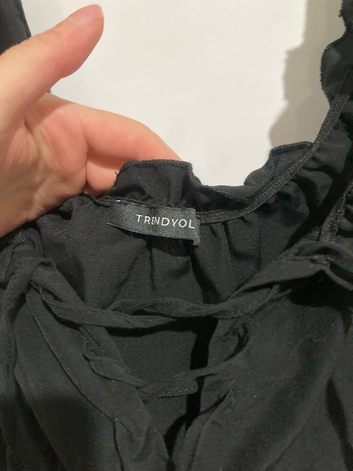 Siyah V Yakalı Drapeli Midi Elbise - Görsel 2