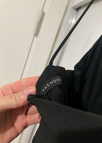 Siyah İnce Askılı Mini Elbise - Görsel 4