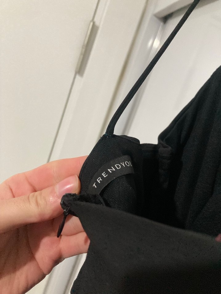 Siyah İnce Askılı Mini Elbise - Görsel 4