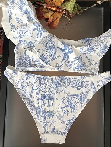 m Beden çeşitli Renk H&M M beden fırfırlı bikini takımı orjinal ürün