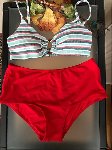 Üst m alt l beden bikini takımı