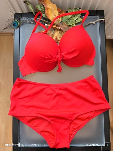 L beden bikini takımı üst hafif dolgulu