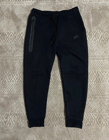 nike tech fleece