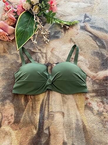 Penti bikini üst