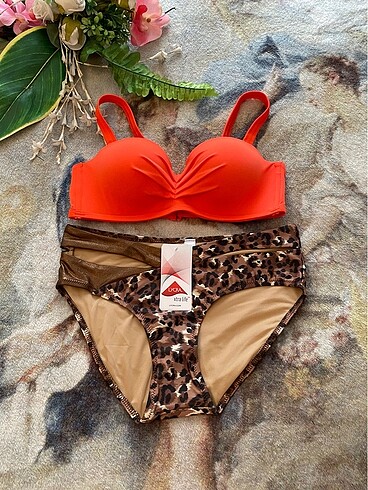 Bikini takım