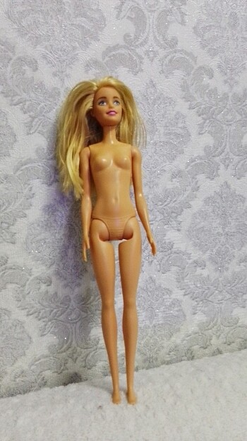 Barbie bebek