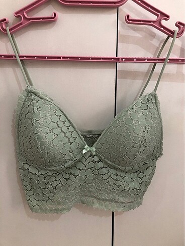 #bralet