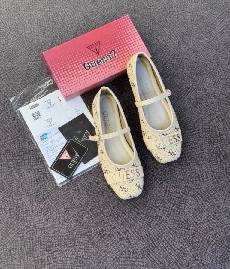 Guess Kadın Beyaz Nakışlı Tokalı Babet - Görsel 4