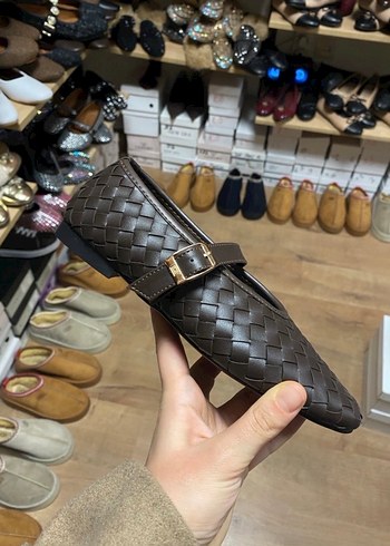 Kahverengi Örgü Desenli Tokalı Kadın Babet BEYMEN - Görsel 2