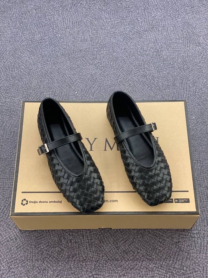 Kahverengi Örgü Desenli Tokalı Kadın Babet BEYMEN - Görsel 4