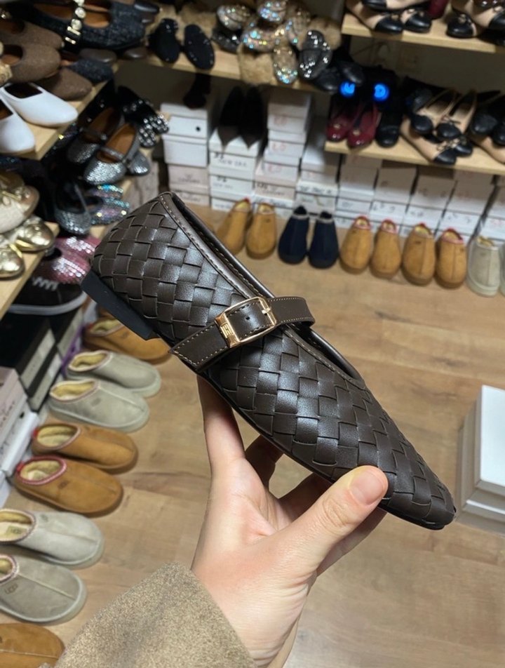 Kahverengi Örgü Desenli Tokalı Kadın Babet BEYMEN - Görsel 2